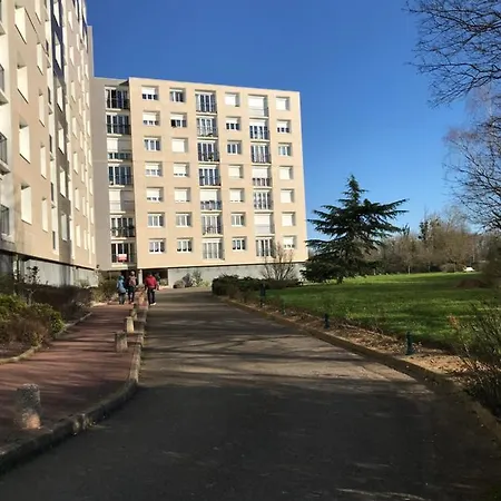 T2 Gare Tgv Spacieux Et Equipe Apartment Le Mans