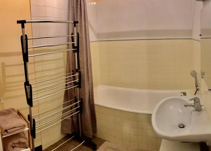 T2 Gare Tgv Spacieux Et équipé